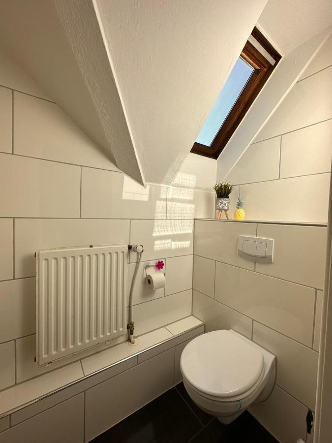 Zimmer Im Zentrum - In Der Naehe Zum Hauptbahnhof Paderborn Exteriör bild
